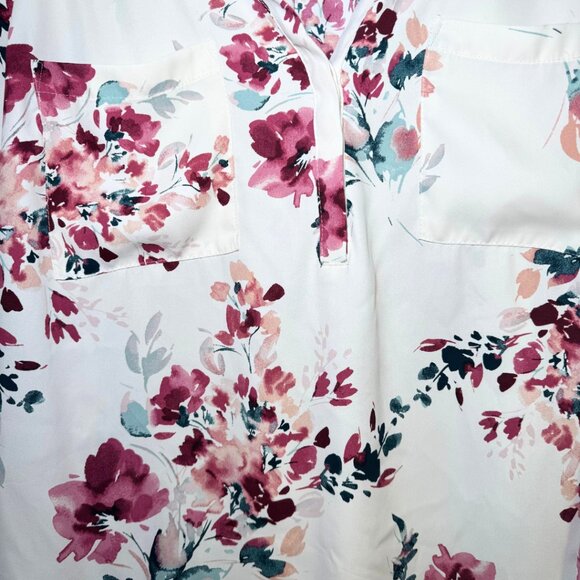 Torrid Harper 3/4 Sleeve Pullover Blouse in Pretty Artsy Floral Print Size 3 - Picture 7 of 9